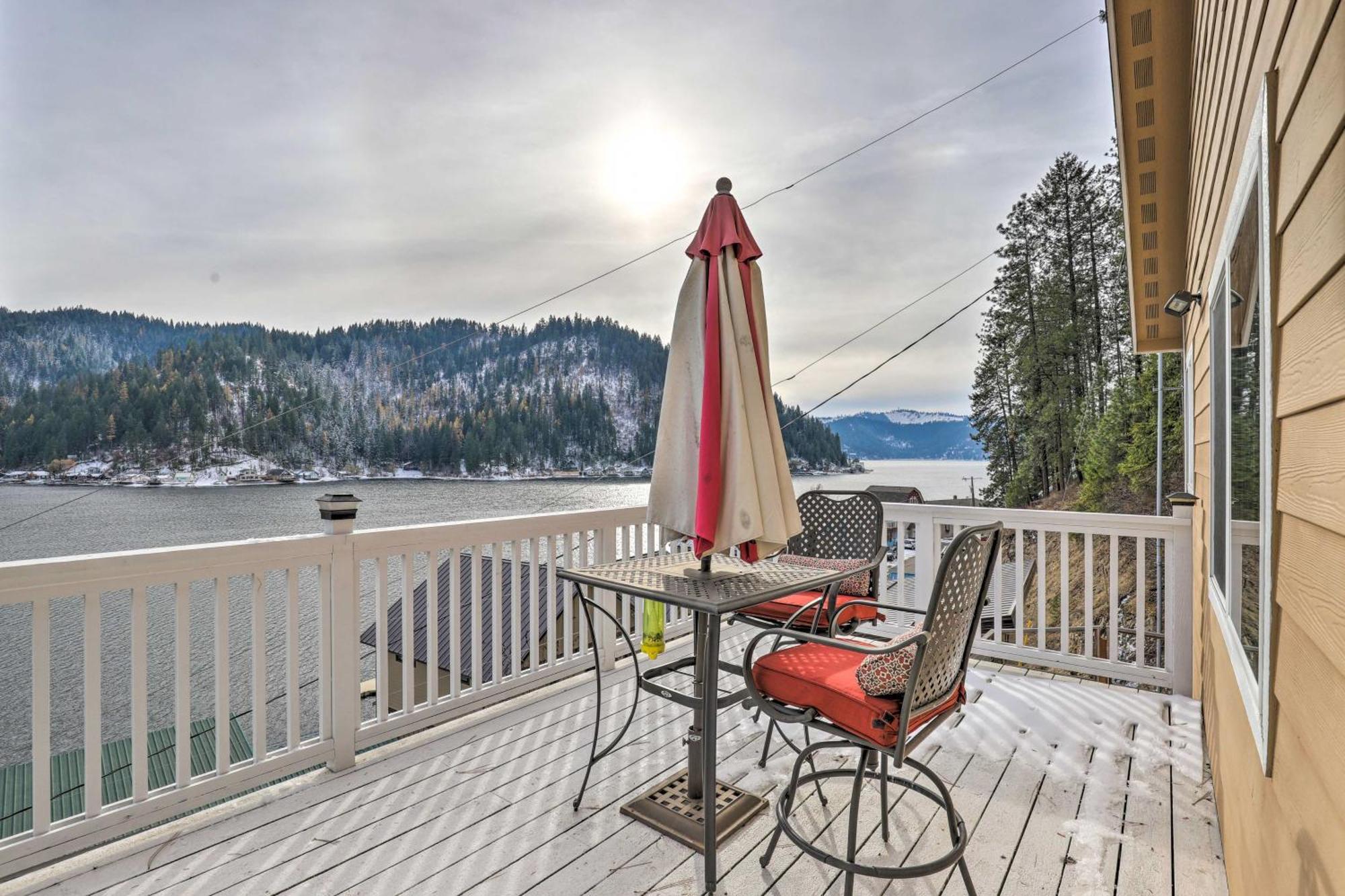 Lake Loon Hillside Cottage With Private Deck! Loon Lake Buitenkant foto